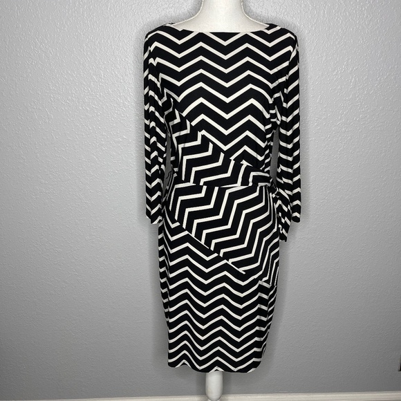 Ralph Lauren Chevron Faux  Wrap Dress size 10 Blak and white Chevron pattern - Picture 1 of 10